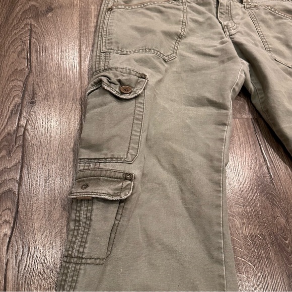 Abercrombie & Fitch Vintage Y2K Green Khaki Low Rise Cargo Boot Cut Pants Size 8 - Picture 2 of 14